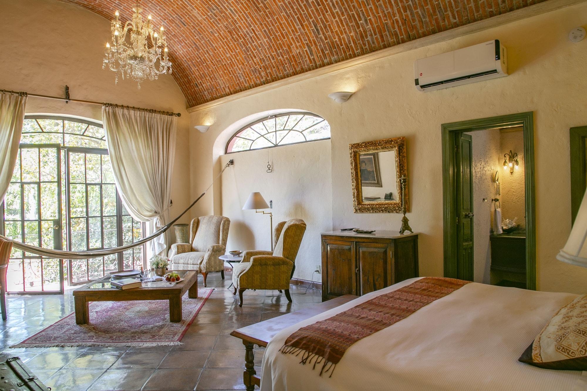 Villa Ganz Boutique Hotel Γκουανταλαχάρα Εξωτερικό φωτογραφία